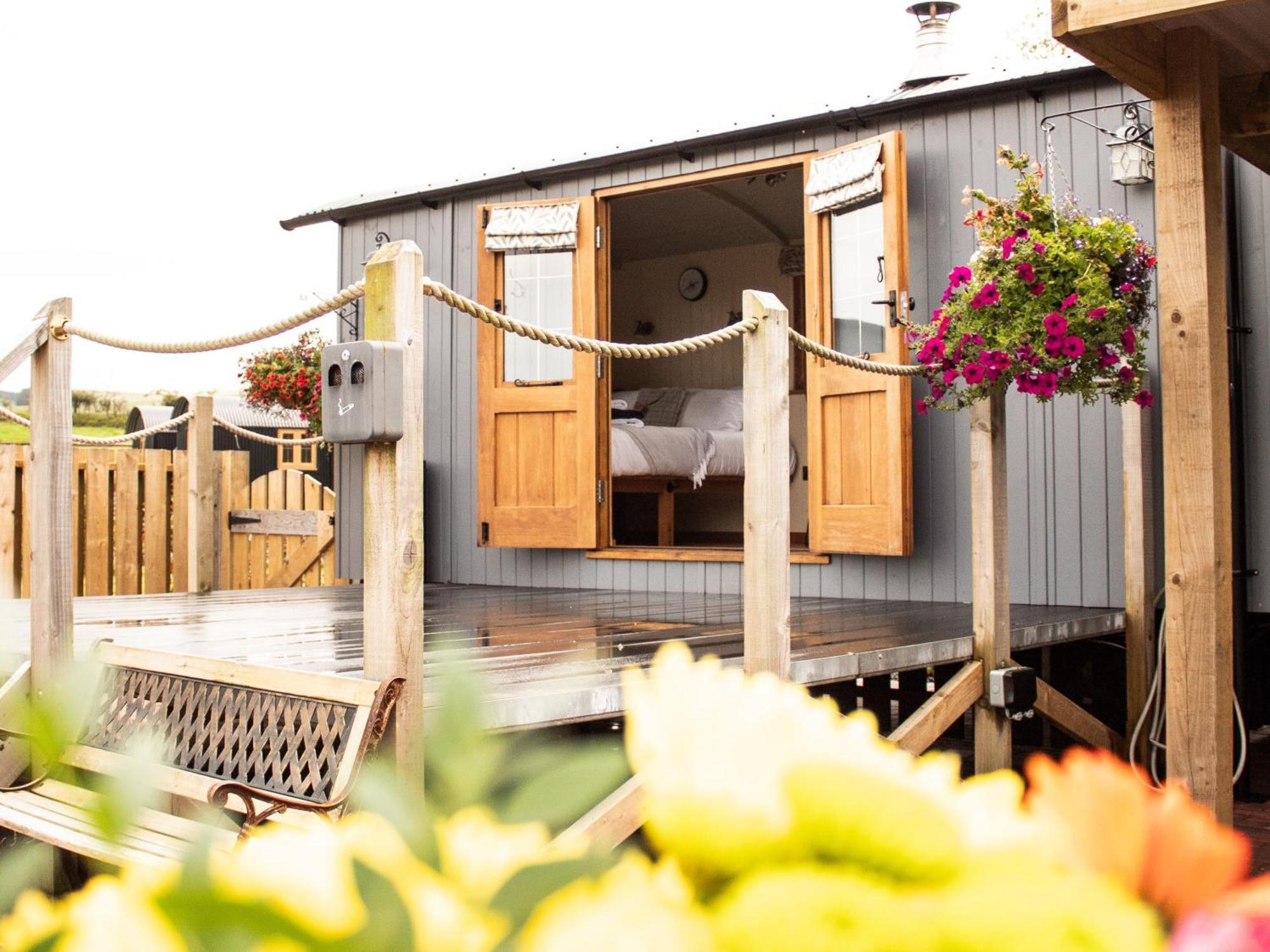 Villa Rose Rhayader Esterno foto